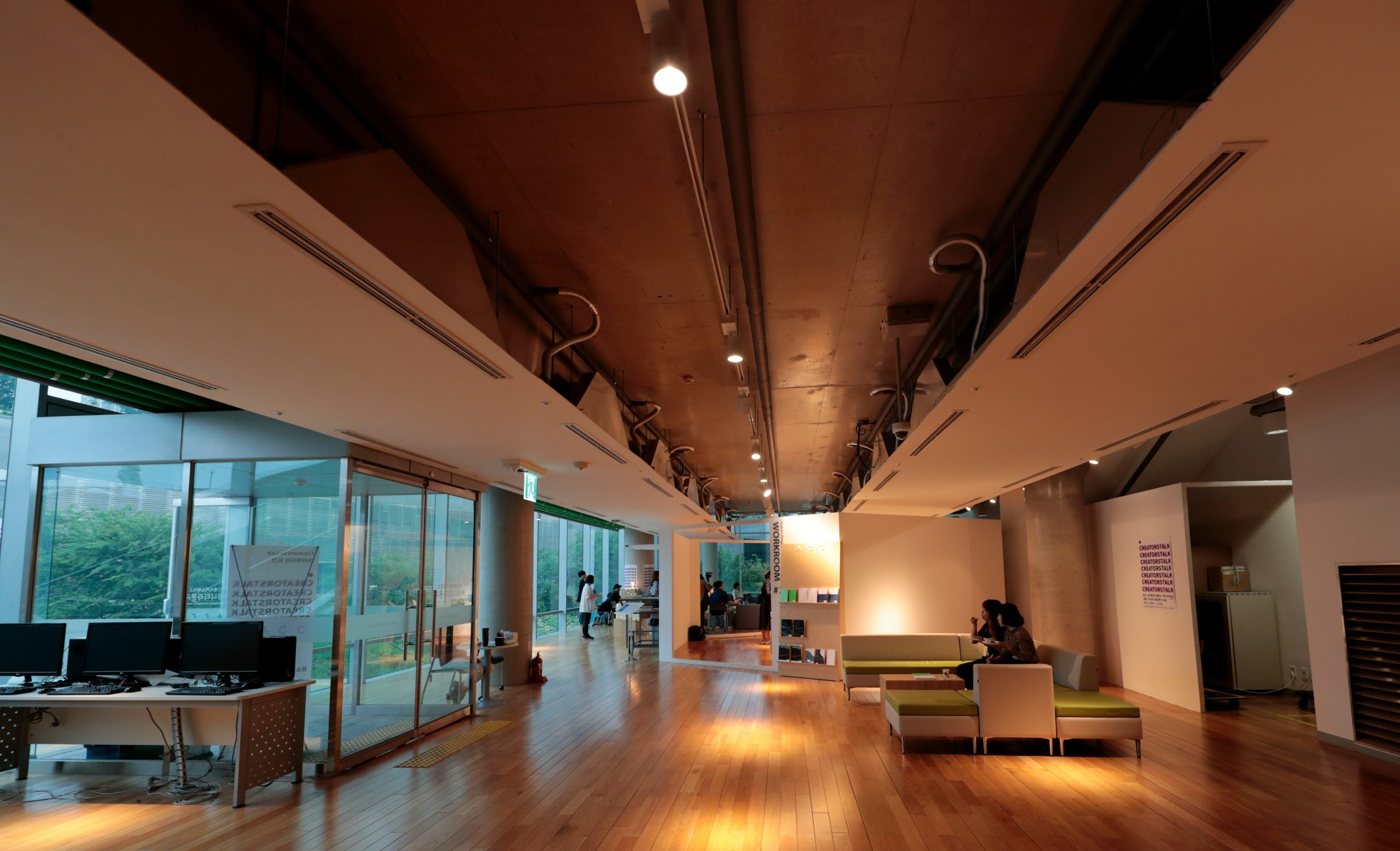 asia culturecenter 2qv ot8gsiu unsplash